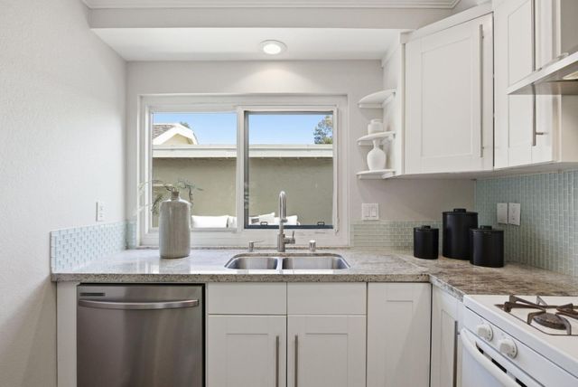 2253 Creek Bed Court, Santa Clara, CA 95054