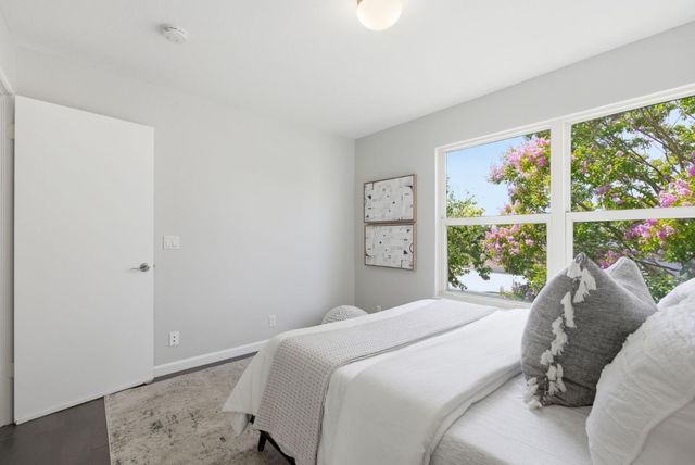 2253 Creek Bed Court, Santa Clara, CA 95054