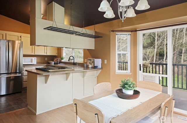 445 Mitchell Drive, Coupeville, WA 98239