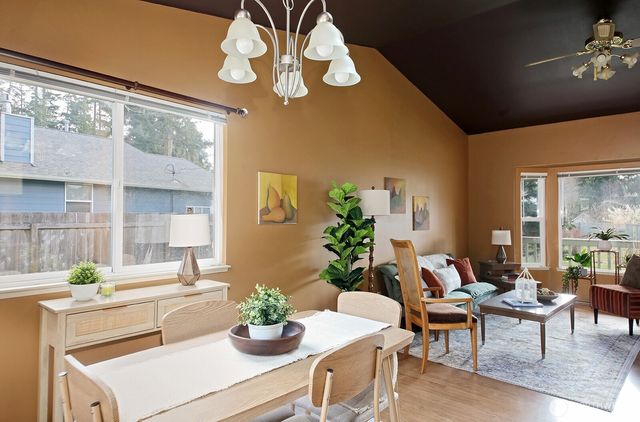 445 Mitchell Drive, Coupeville, WA 98239