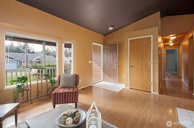 445 Mitchell Drive, Coupeville, WA 98239