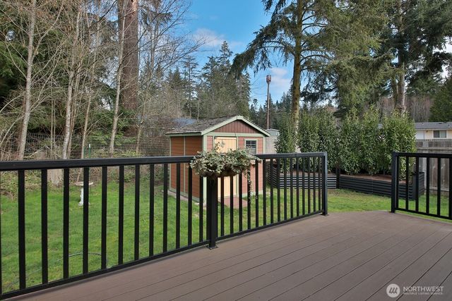445 Mitchell Drive, Coupeville, WA 98239