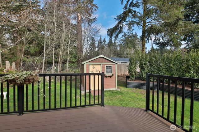 445 Mitchell Drive, Coupeville, WA 98239
