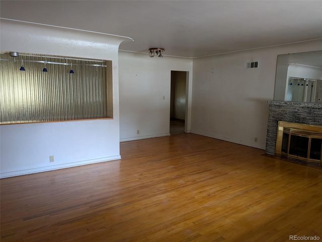 8225 W 19th Avenue, Lakewood, CO 80214