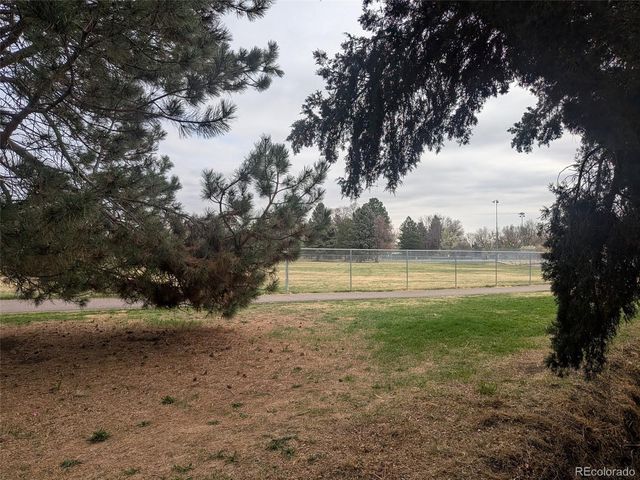 8225 W 19th Avenue, Lakewood, CO 80214