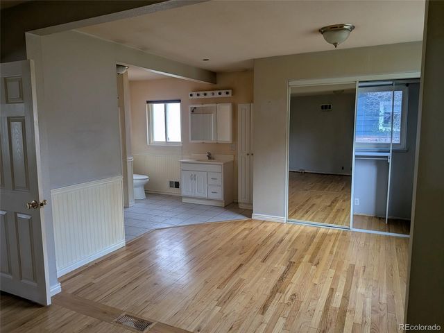 8225 W 19th Avenue, Lakewood, CO 80214