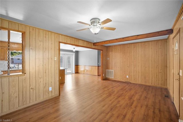 287 Holly Avenue, Mount Airy, NC 27030