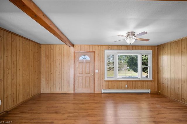 287 Holly Avenue, Mount Airy, NC 27030