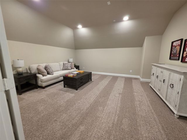 232 Redwood Circle, Trenton, TX 75490