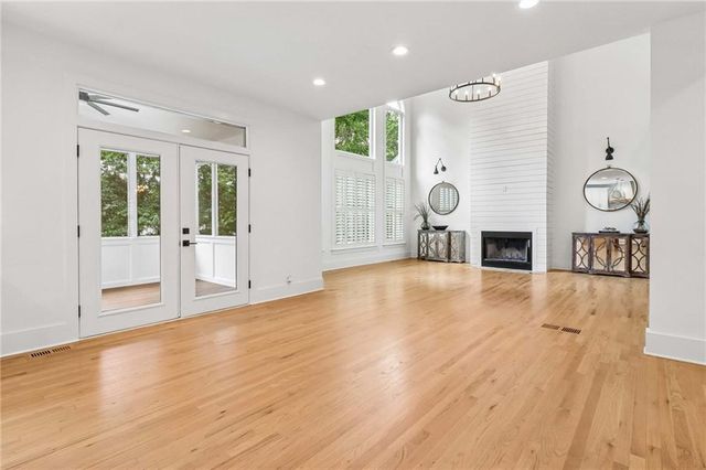 1035 Lillian Drive, Alpharetta, GA 30004