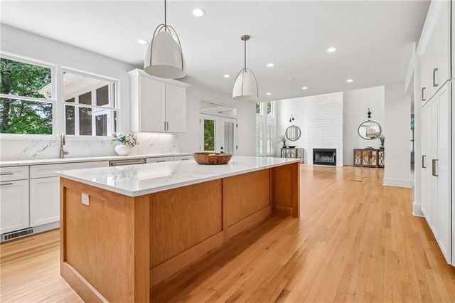 1035 Lillian Drive, Alpharetta, GA 30004