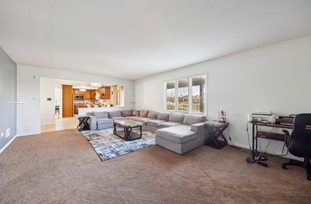 19328 Woodfield Court, Tinley Park, IL 60487