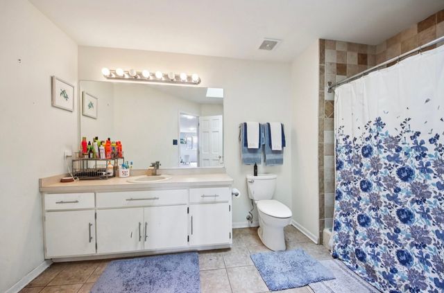 19328 Woodfield Court, Tinley Park, IL 60487