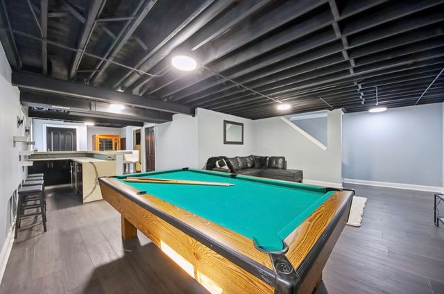 19328 Woodfield Court, Tinley Park, IL 60487