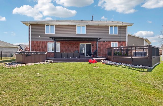 19328 Woodfield Court, Tinley Park, IL 60487