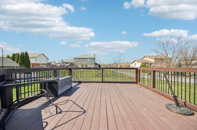 19328 Woodfield Court, Tinley Park, IL 60487