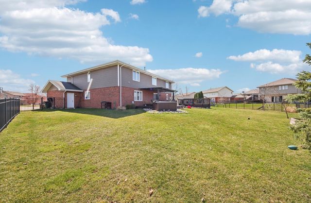 19328 Woodfield Court, Tinley Park, IL 60487