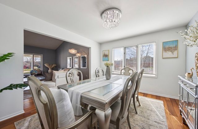 19328 Woodfield Court, Tinley Park, IL 60487