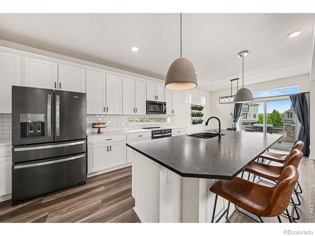 3901 Windwood Drive, Johnstown, CO 80534