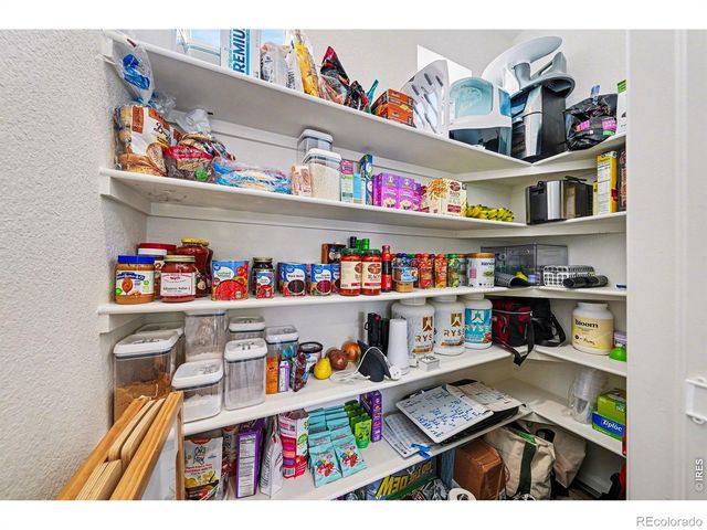 3901 Windwood Drive, Johnstown, CO 80534
