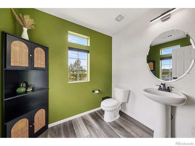 3901 Windwood Drive, Johnstown, CO 80534