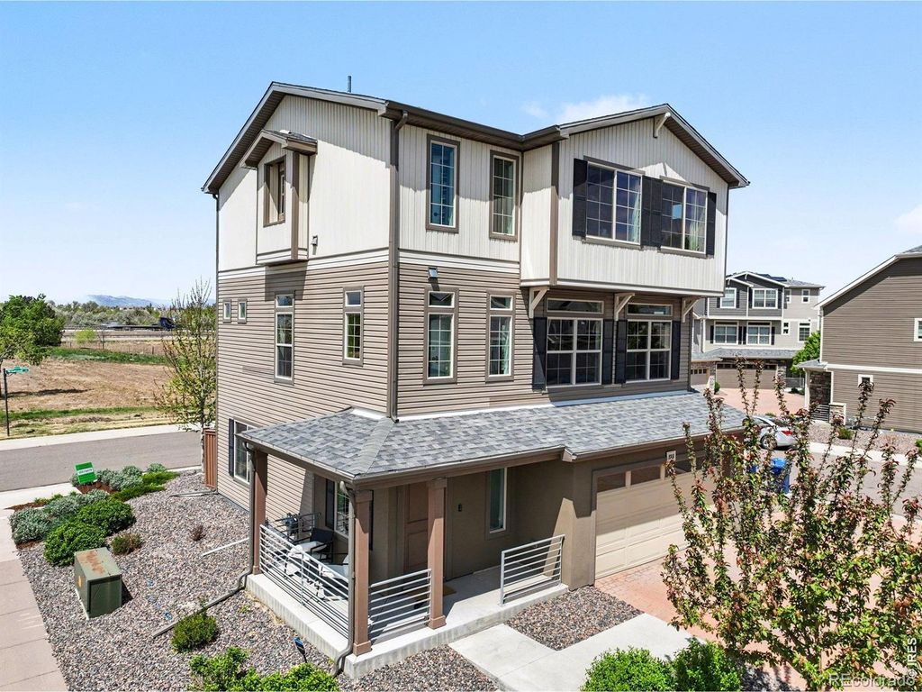 3901 Windwood Drive, Johnstown, CO 80534