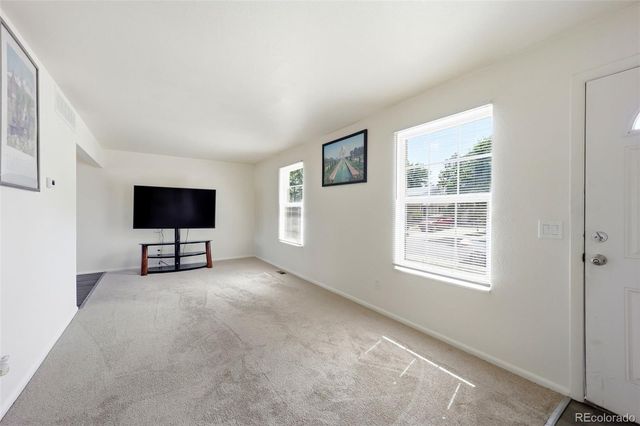 4221 S Quintero Way, Aurora, CO 80013