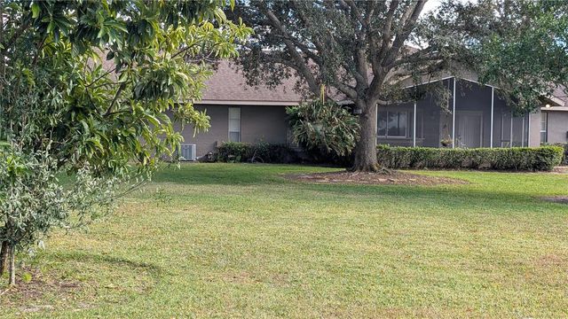 408 LEXINGTON DRIVE, Sebring, FL 33876
