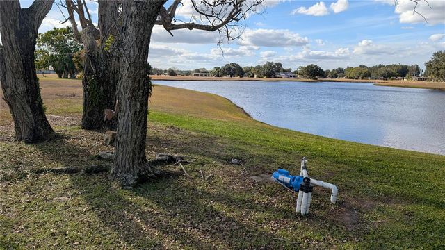 408 LEXINGTON DRIVE, Sebring, FL 33876