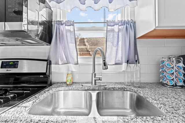 1514 Central Ave, Louisville, KY 40208