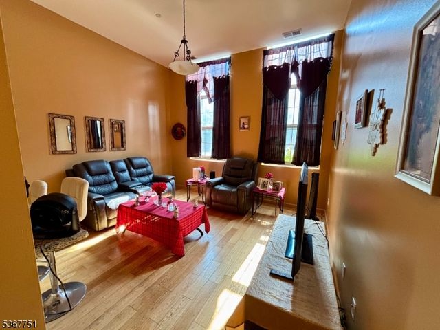 175 Broadway 205, Paterson City, NJ 07505