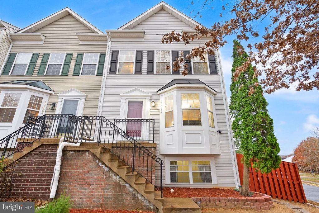 17435 ISLE ROYALE TER, Dumfries, VA 22025