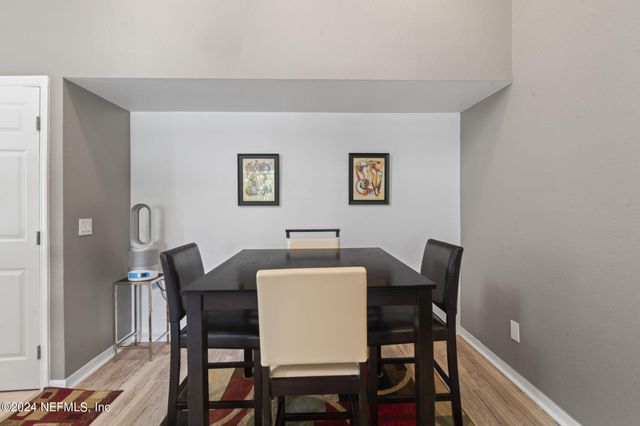 13703 RICHMOND PARK Drive 1406, Jacksonville, FL 32224