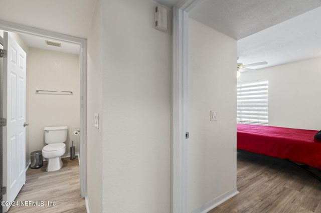 13703 RICHMOND PARK Drive 1406, Jacksonville, FL 32224