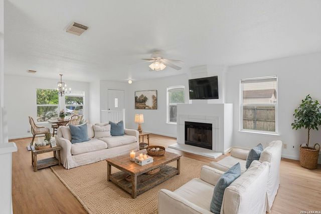 3408 Quintana, Seguin, TX 78155