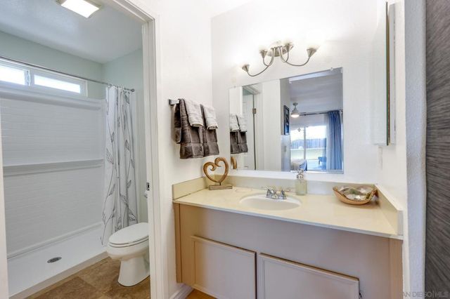 10654 Holborn Ct, Santee, CA 92071