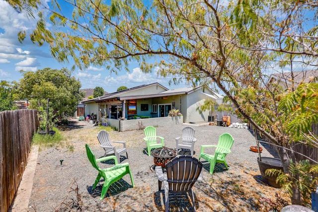 10654 Holborn Ct, Santee, CA 92071
