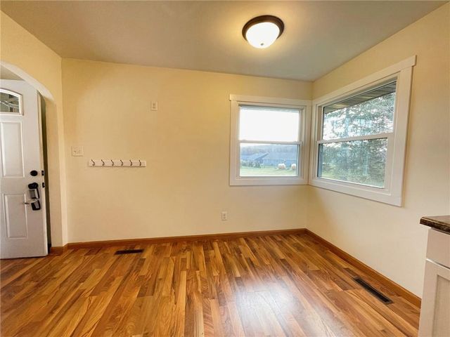 4927 Jeffers Road, Eau Claire, WI 54703