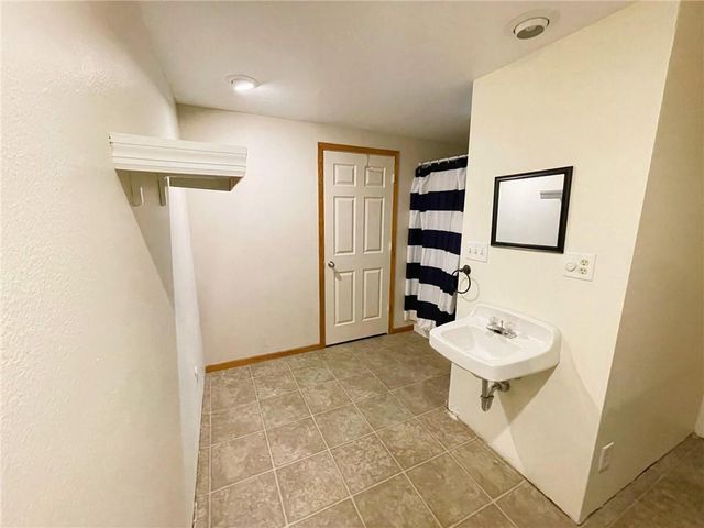 4927 Jeffers Road, Eau Claire, WI 54703