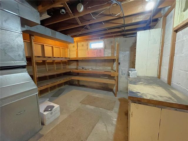 4927 Jeffers Road, Eau Claire, WI 54703