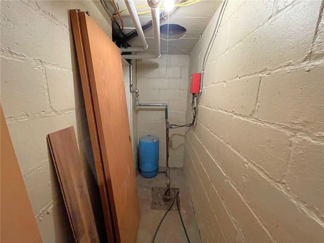 4927 Jeffers Road, Eau Claire, WI 54703