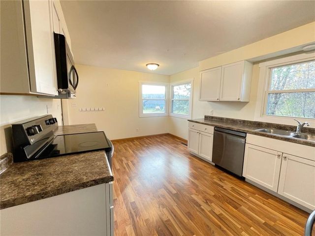 4927 Jeffers Road, Eau Claire, WI 54703