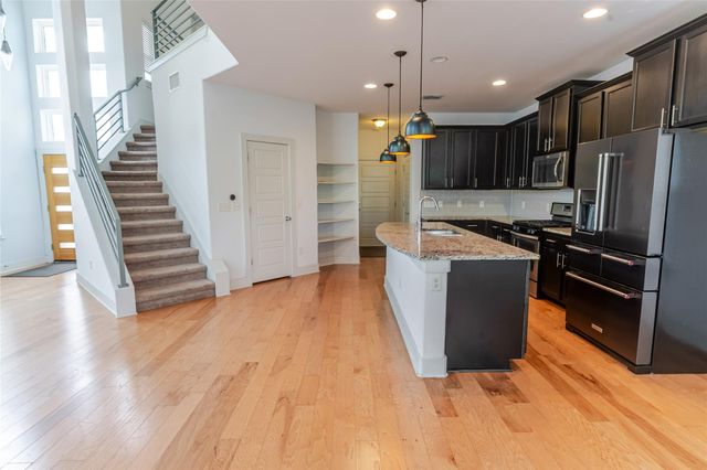 1400 Homespun RD, Austin, TX 78745