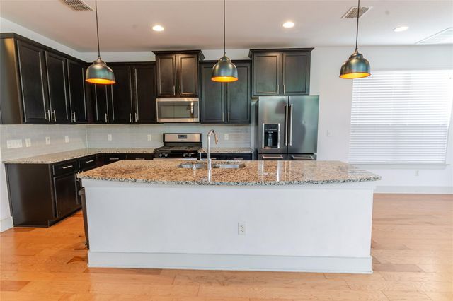 1400 Homespun RD, Austin, TX 78745