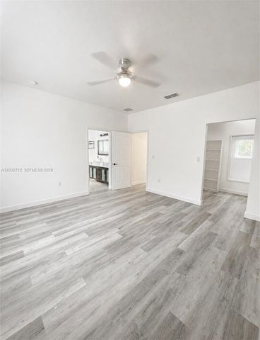 363 NE 35th Terrace, Homestead, FL 33033