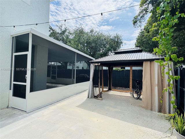 363 NE 35th Terrace, Homestead, FL 33033
