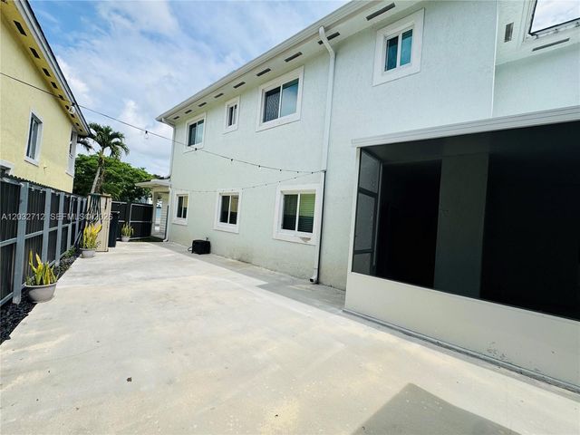 363 NE 35th Terrace, Homestead, FL 33033