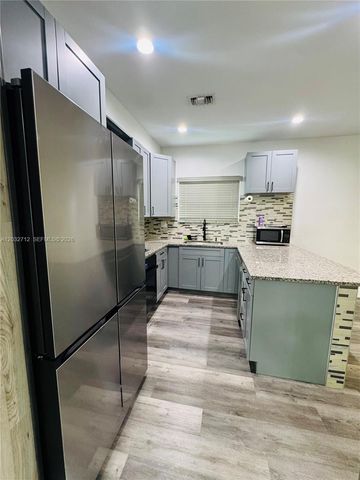 363 NE 35th Terrace, Homestead, FL 33033
