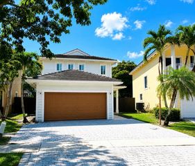 363 NE 35th Terrace, Homestead, FL 33033