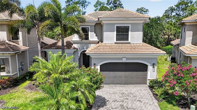 1454 Serrano CIR, Naples, FL 34105